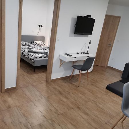 Pubyland Rooms & Apartments Rogatec Buitenkant foto