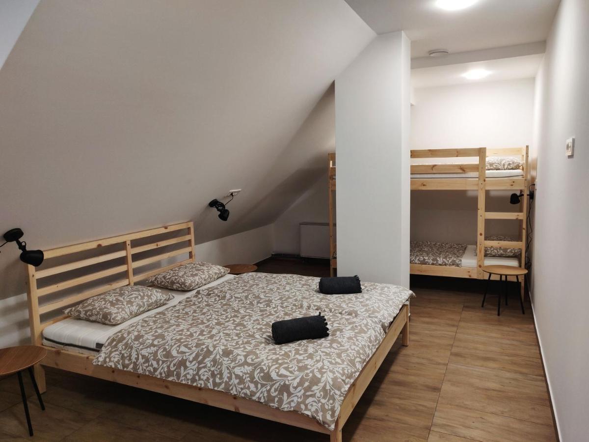 Pubyland Rooms & Apartments Rogatec Buitenkant foto